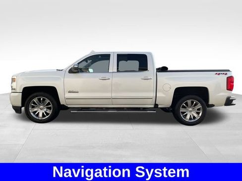 Used 2018 Chevrolet Silverado 1500 High Country AWD/4WD image 2