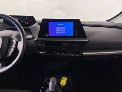 Certified 2024 Toyota Prius LE AWD/4WD image 15