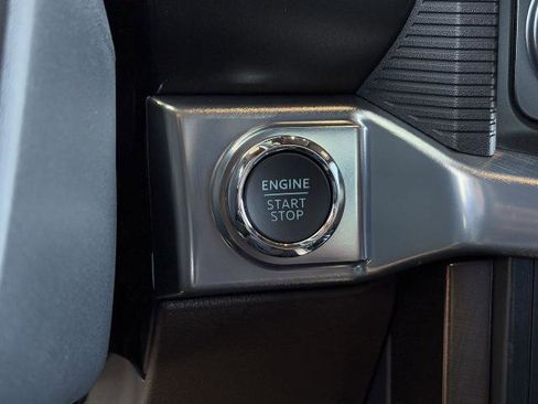 New 2025 Ford F150 King Ranch w/ FX4 Off-Road Package image 15