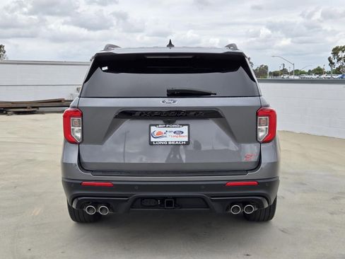 Used 2023 Ford Explorer ST w/ Equipment Group 401A RWD image 5