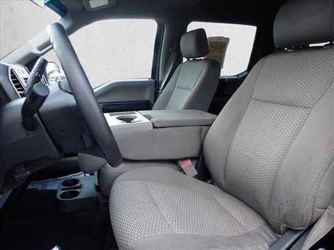 Used 2016 Ford F150 XLT AWD/4WD image 10