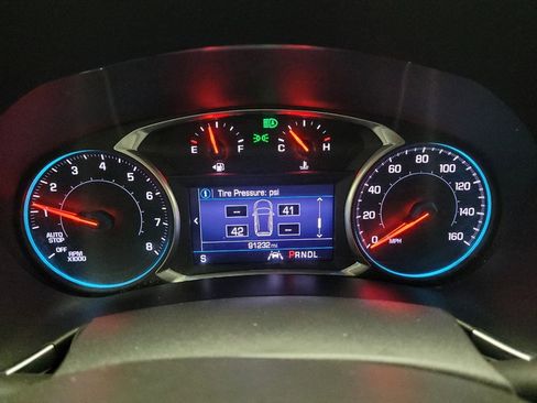 Used 2020 Chevrolet Equinox LT FWD image 23