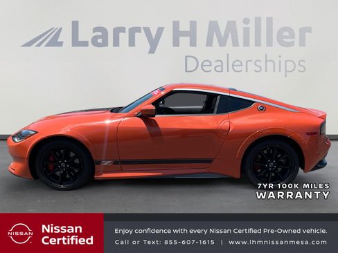 Certified 2024 Nissan Z Performance w/ Heritage Edition RWD image 2