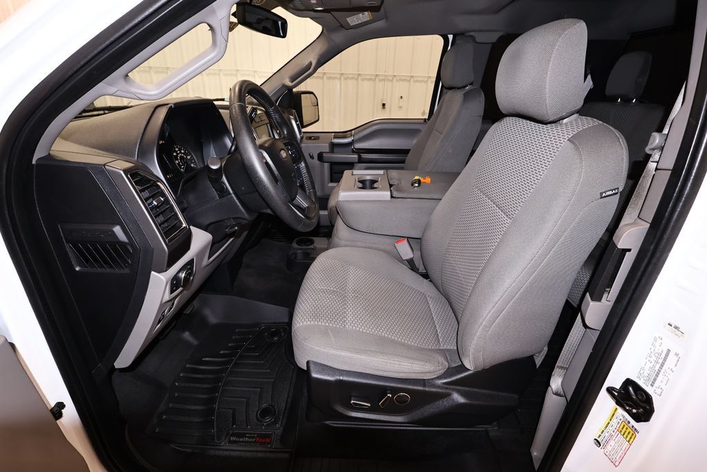 Used 2016 Ford F150 XLT w/ Equipment Group 302A Luxury AWD/4WD image 12