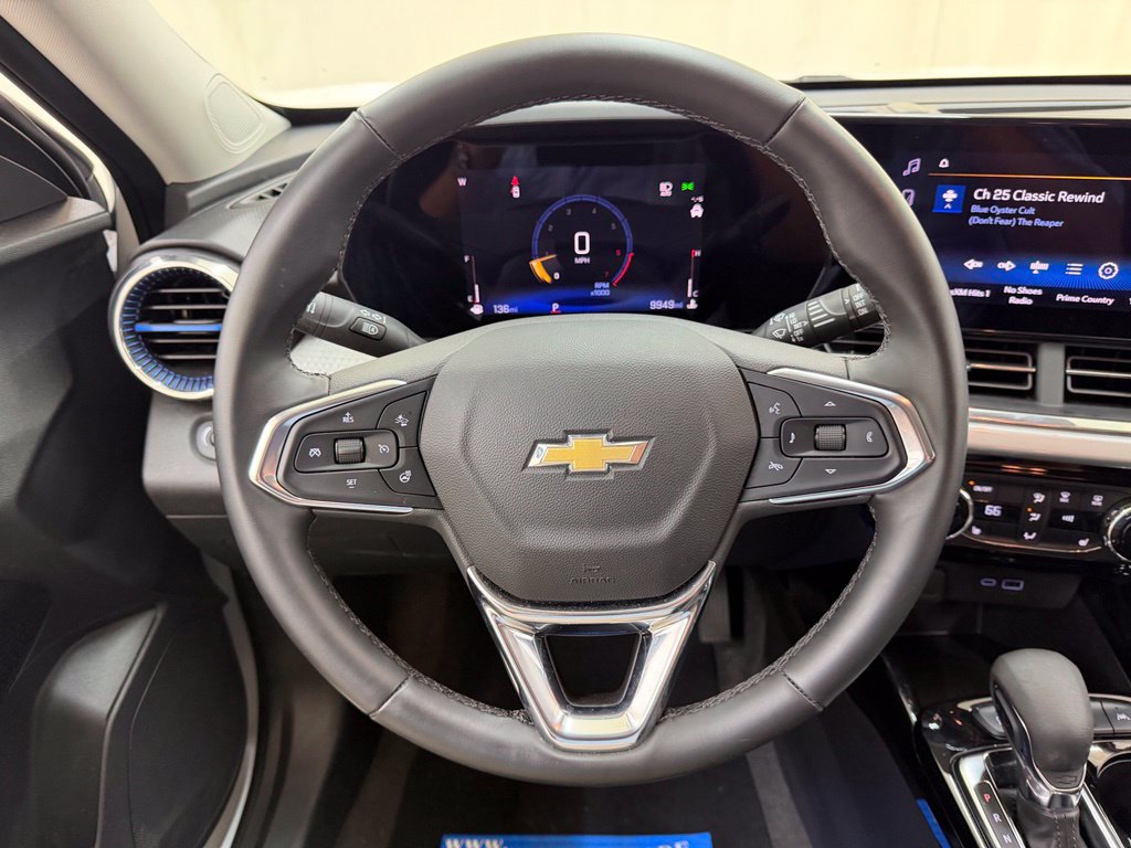 Used 2026 Chevrolet Trax LT w/ Driver Confidence Package FWD image 22