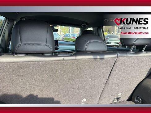 Used 2025 Jeep Compass Limited image 37