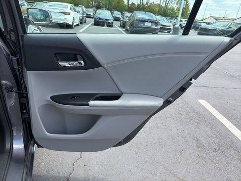 Used 2015 Honda Accord EX-L image 23