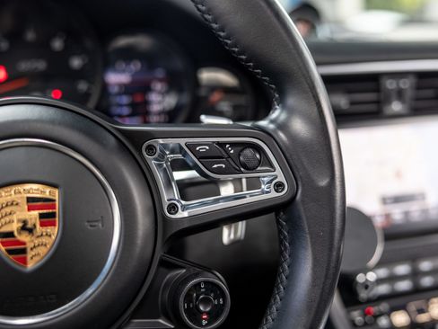 Used 2018 Porsche 911 Carrera GTS RWD image 33
