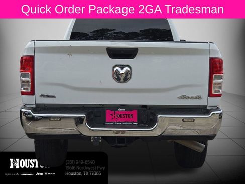 Used 2022 RAM 2500 Tradesman w/ Chrome Appearance Group image 4