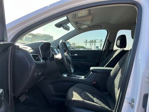 Used 2021 Chevrolet Equinox LT FWD image 11