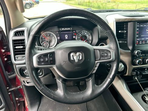 Used 2020 RAM 1500 Laramie AWD/4WD image 14
