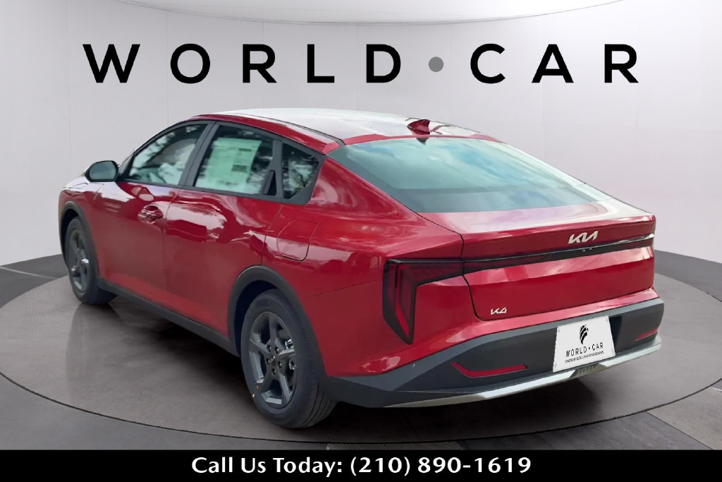 Used 2026 Kia K4 FWD image 8