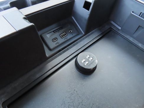 Used 2019 GMC Sierra 1500 Denali image 10