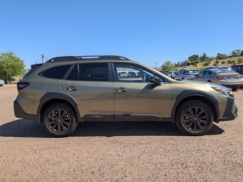 Used 2024 Subaru Outback Onyx Edition image 4