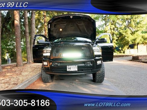 Used 2014 RAM 2500 Laramie w/ Black Appearance Group AWD/4WD image 29