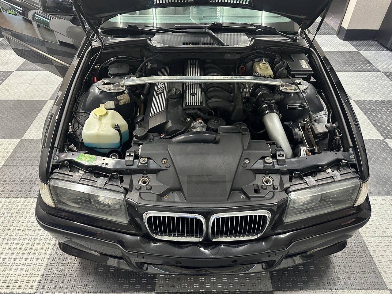 Used 1997 BMW 328i Convertible RWD image 24
