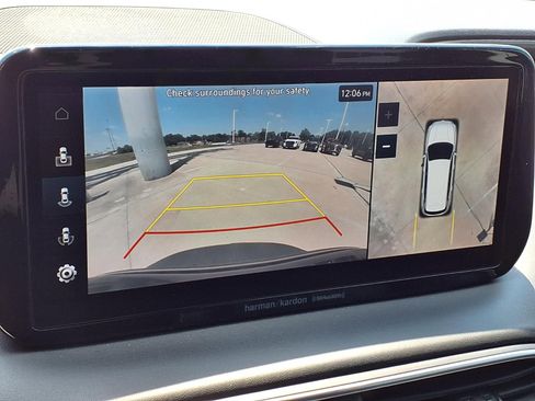 Used 2022 Hyundai Santa Fe Limited FWD image 13