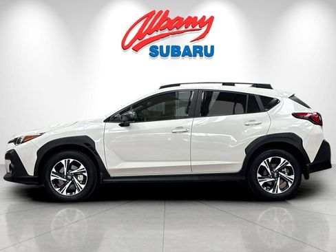 Used 2024 Subaru Crosstrek 2.0i Premium w/ Popular Package #3 AWD/4WD image 8