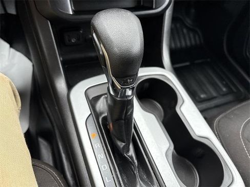Used 2022 Chevrolet Colorado LT w/ Fleet Safety Package image 20