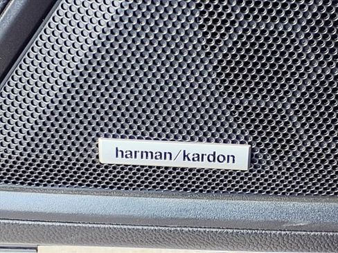 Certified 2025 Subaru Outback Onyx Edition image 16