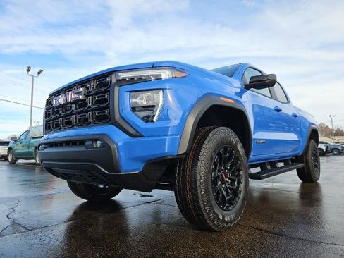 New 2026 GMC Canyon Elevation w/ Convenience Package image 16