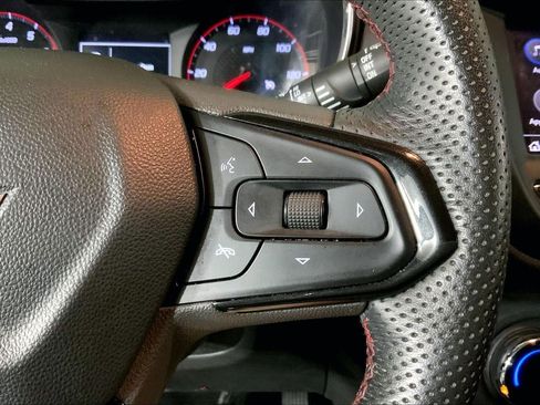 Used 2023 Chevrolet TrailBlazer RS AWD/4WD image 19