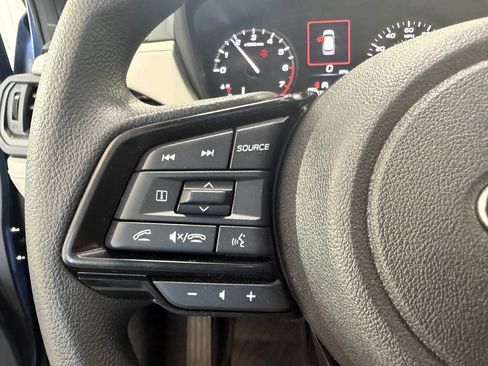 Used 2025 Subaru Forester AWD/4WD image 22