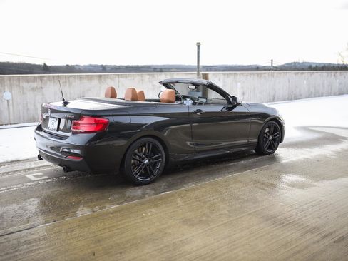 Used 2019 BMW M240i xDrive Convertible w/ Premium Package image 21