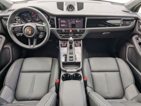 New 2026 Porsche Macan AWD/4WD image 22