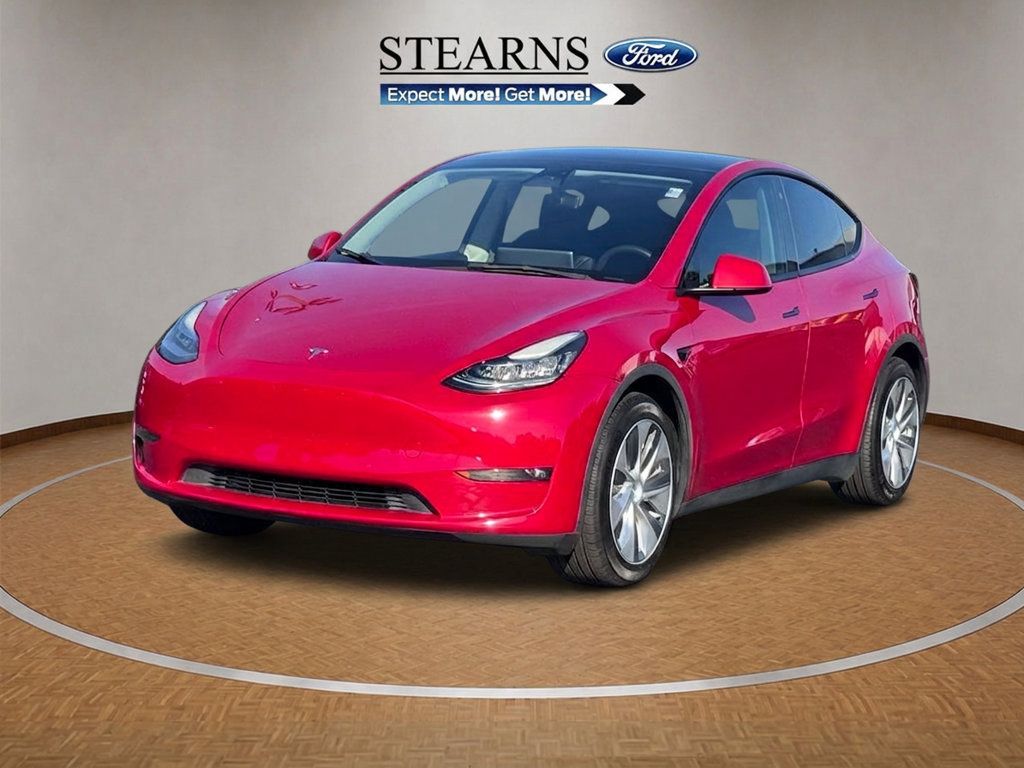 Used 2022 Tesla Model Y Long Range AWD/4WD image 2