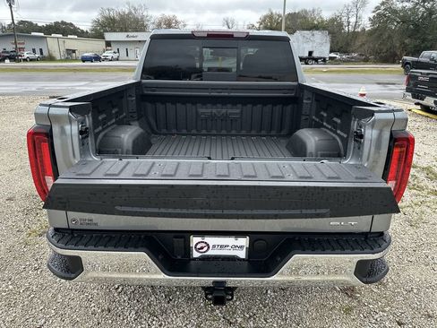 New 2026 GMC Sierra 1500 SLT w/ SLT Premium Plus Package image 31