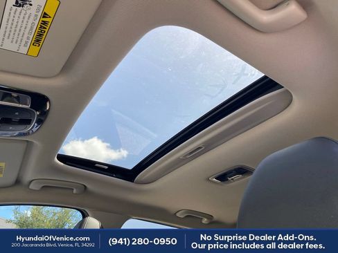 Used 2023 Hyundai Tucson SEL w/ Convenience Package FWD image 5