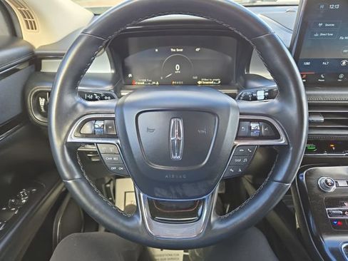 Used 2021 Lincoln Nautilus AWD w/ Equipment Group 101A image 17