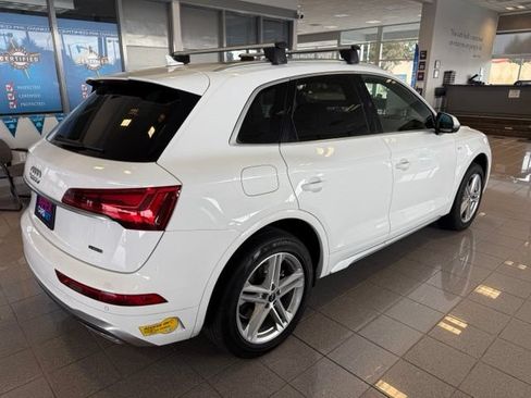 Used 2021 Audi Q5 e Premium Plus AWD/4WD image 3