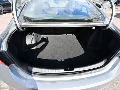 Used 2025 Chevrolet Malibu LT FWD image 6