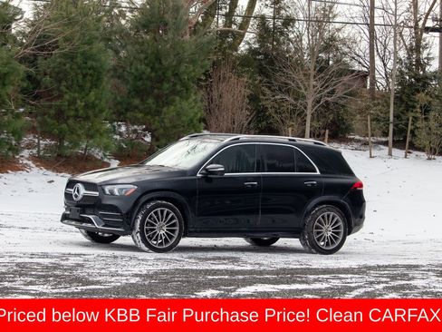 Used 2020 Mercedes-Benz GLE 350 w/ AMG Line Exterior image 3