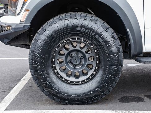 Used 2022 Ford F150 Raptor w/ Raptor 37 Performance Package image 12