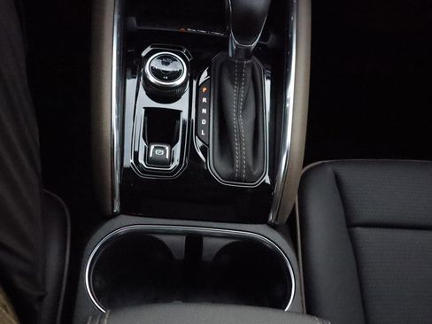 New 2026 GMC Canyon Denali image 15