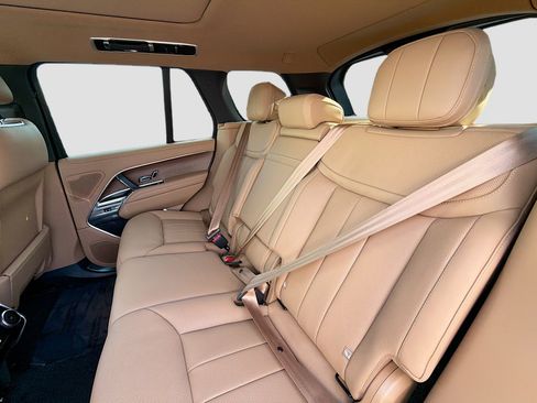 New 2026 Land Rover Range Rover SE AWD/4WD image 21
