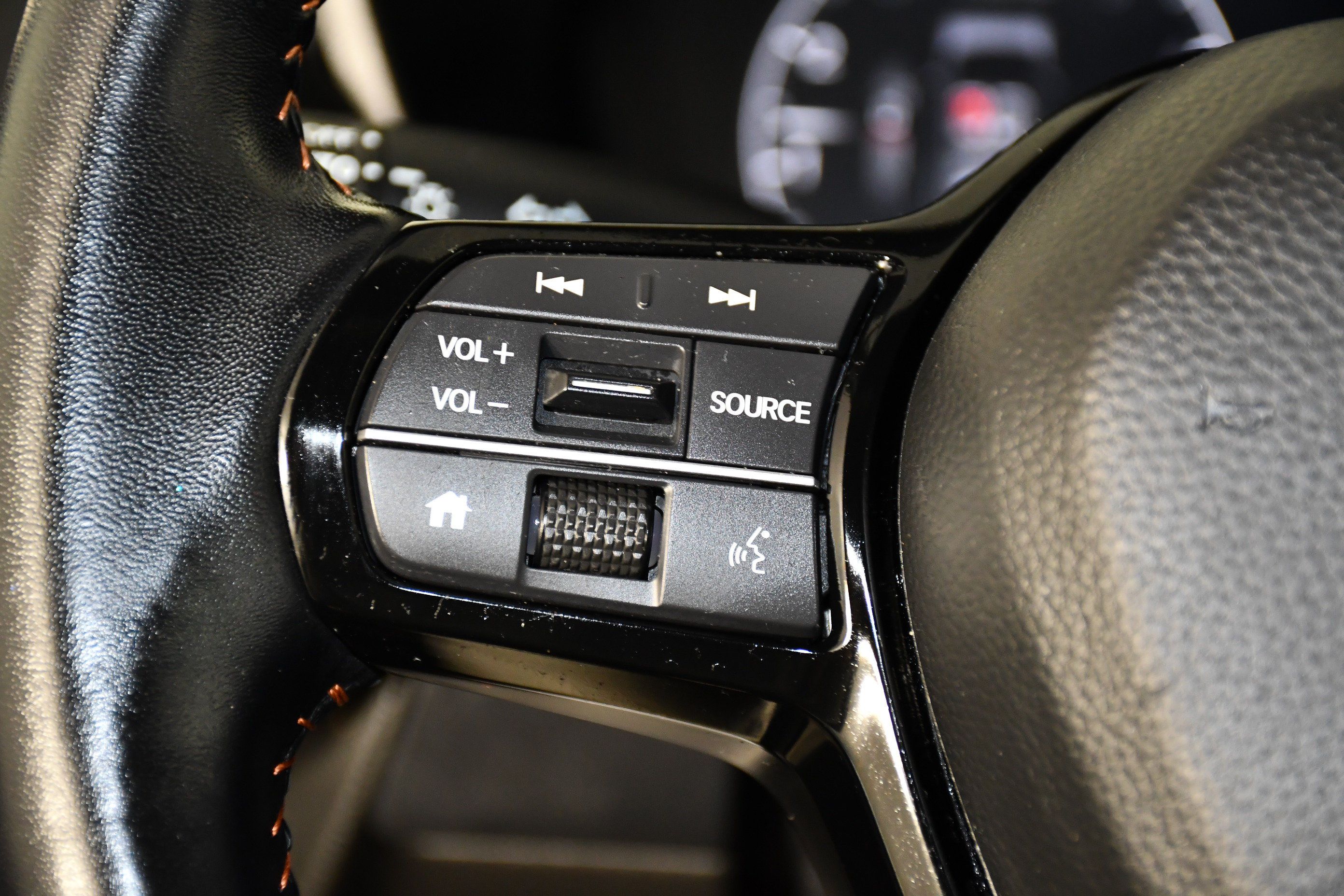 Certified 2025 Honda HR-V Sport image 20