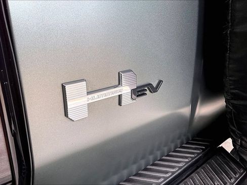 Used 2024 GMC Hummer EV 3X AWD/4WD image 39