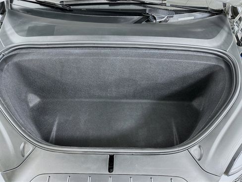 Used 2017 Tesla Model X 90D image 32