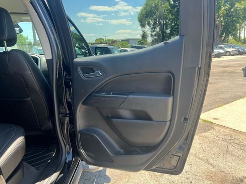 Used 2019 Chevrolet Colorado ZR2 w/ ZR2 Midnight Special Edition AWD/4WD image 19
