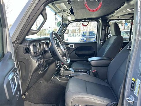 Used 2021 Jeep Wrangler Unlimited Willys image 12
