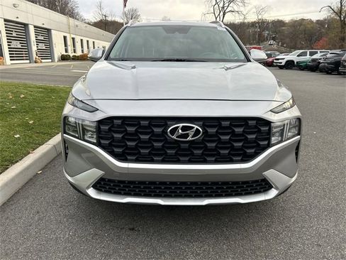 Used 2023 Hyundai Santa Fe SEL image 3