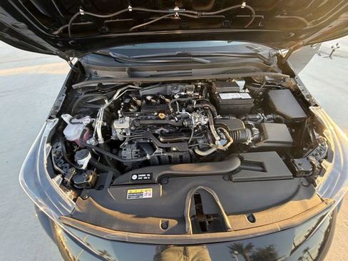 Used 2024 Toyota Corolla LE image 31