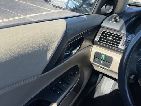Used 2015 Honda Accord EX-L image 23