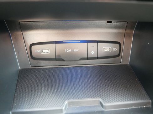 Used 2023 Hyundai Tucson Limited image 33