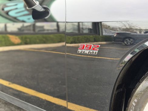 Used 2013 Dodge Challenger SRT8 w/ Harman Kardon Audio Group image 17