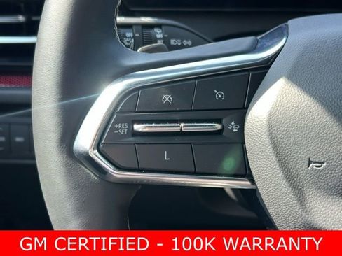 Certified 2025 Chevrolet Traverse Z71 w/ Driver Confidence Package image 22